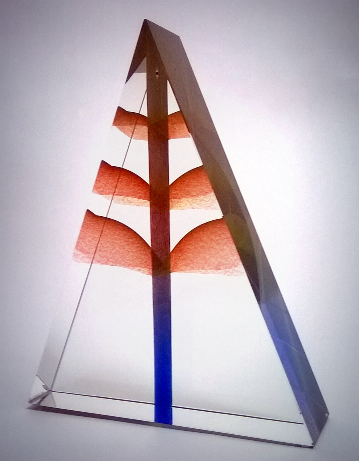Red Tree, 30x20x8 cm, optické sklo, 2015